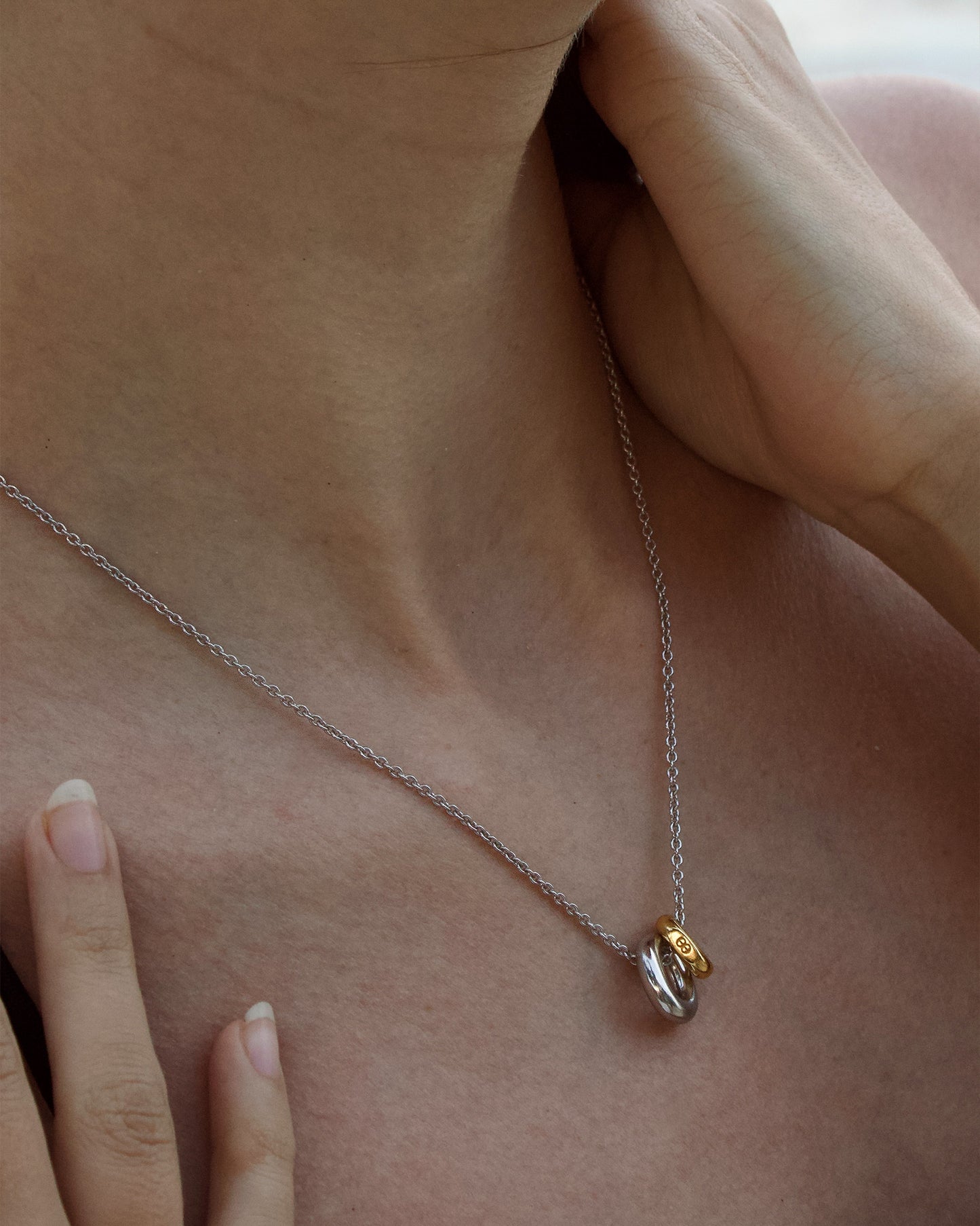 Port Pendant Necklace Set - MAPPERRI