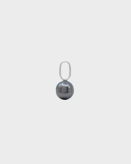 Tahitian Pearl L. Charm